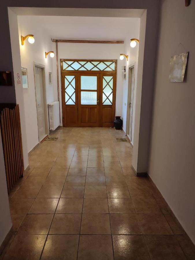 Vila Brazilor Caciulata Buitenkant foto